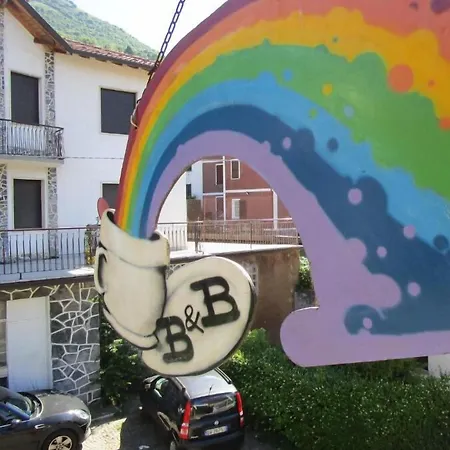 Rainbow House فندق Esino Lario
